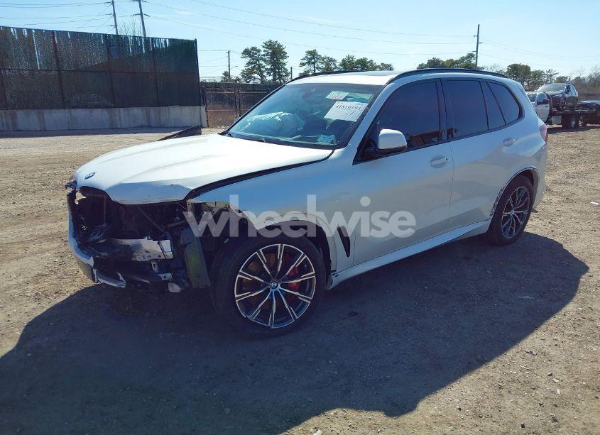 Photo 2 of 2022 Bmw X5 XDRIVE40I (VIN 5UXCR6C09N9K81119)