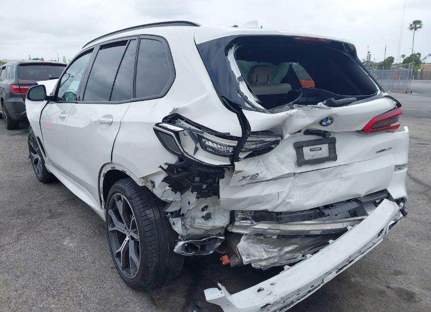 Photo 3 of 2020 Bmw X5 XDRIVE40I (VIN 5UXCR6C0XL9B02036)