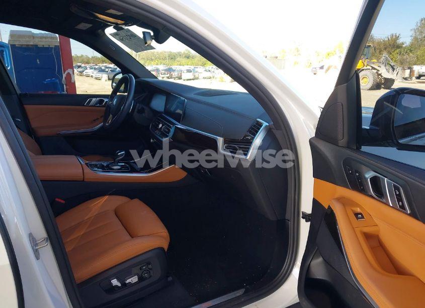 Photo 5 of 2020 Bmw X5 XDRIVE40I (VIN 5UXCR6C0XL9C79427)