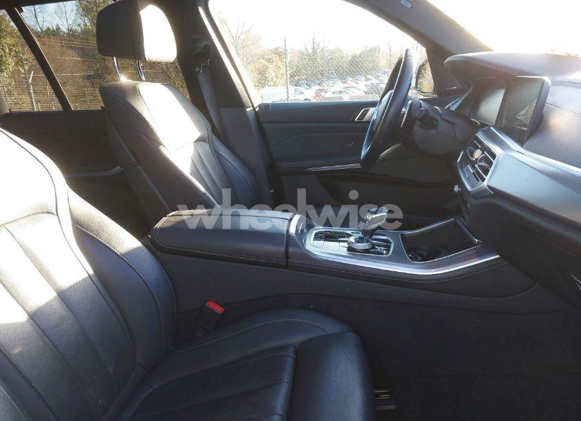 Photo 5 of 2021 Bmw X5 XDRIVE40I (VIN 5UXCR6C0XM9F51833)