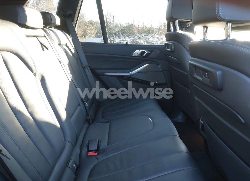 Photo 8 of 2021 Bmw X5 XDRIVE40I (VIN 5UXCR6C0XM9F51833)