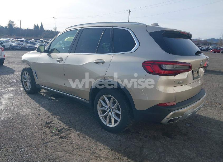 Photo 3 of 2019 Bmw X5 XDRIVE40I (VIN 5UXCR6C51KLL02877)