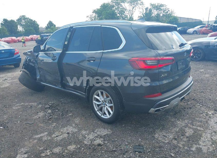 Photo 3 of 2019 Bmw X5 XDRIVE40I (VIN 5UXCR6C52KLL40747)