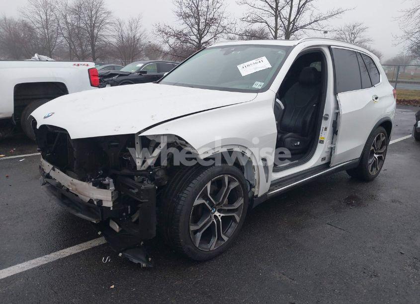 Photo 2 of 2019 Bmw X5 XDRIVE40I (VIN 5UXCR6C55KLL03336)