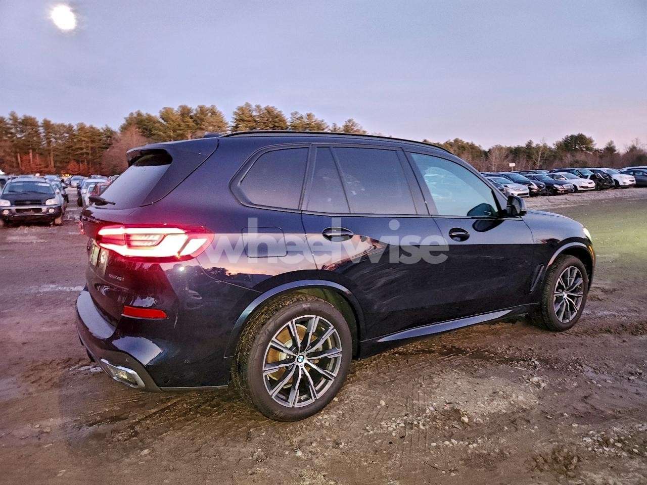 Photo 3 of 2019 BMW X5 XDRIVE40I (VIN 5UXCR6C56KLL03037)
