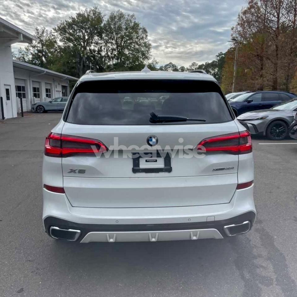 Photo 14 of 2019 BMW X5 XDRIVE40I (VIN 5UXCR6C56KLL27368)
