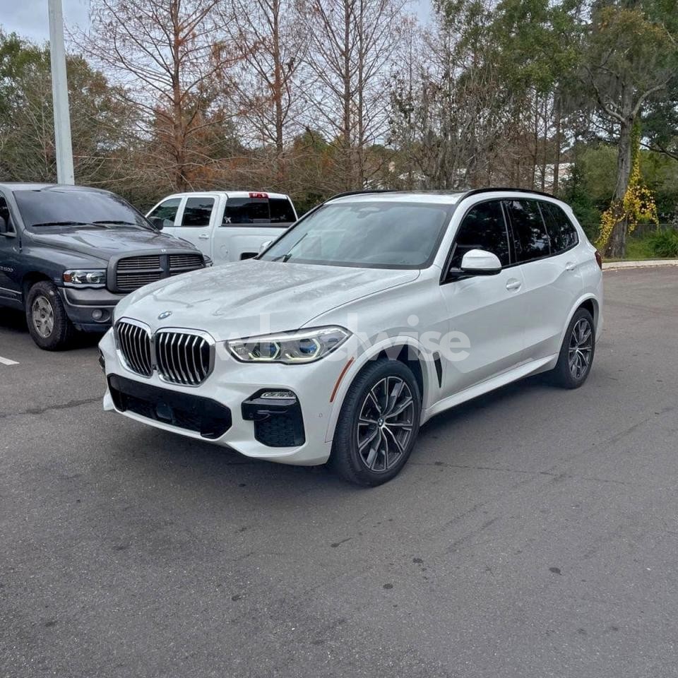 Photo 2 of 2019 BMW X5 XDRIVE40I (VIN 5UXCR6C56KLL27368)