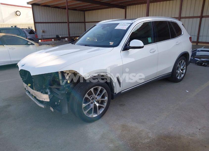 Photo 2 of 2019 Bmw X5 XDRIVE40I (VIN 5UXCR6C56KLL40041)