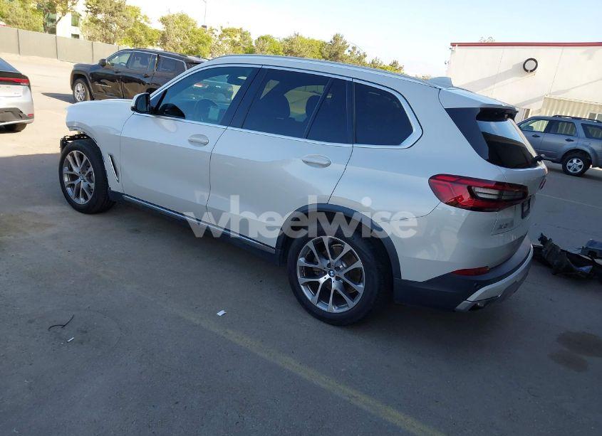 Photo 3 of 2019 Bmw X5 XDRIVE40I (VIN 5UXCR6C56KLL40041)