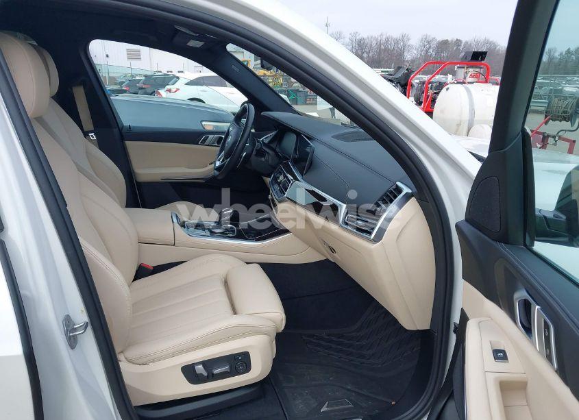 Photo 5 of 2019 Bmw X5 XDRIVE40I (VIN 5UXCR6C57KLL61531)