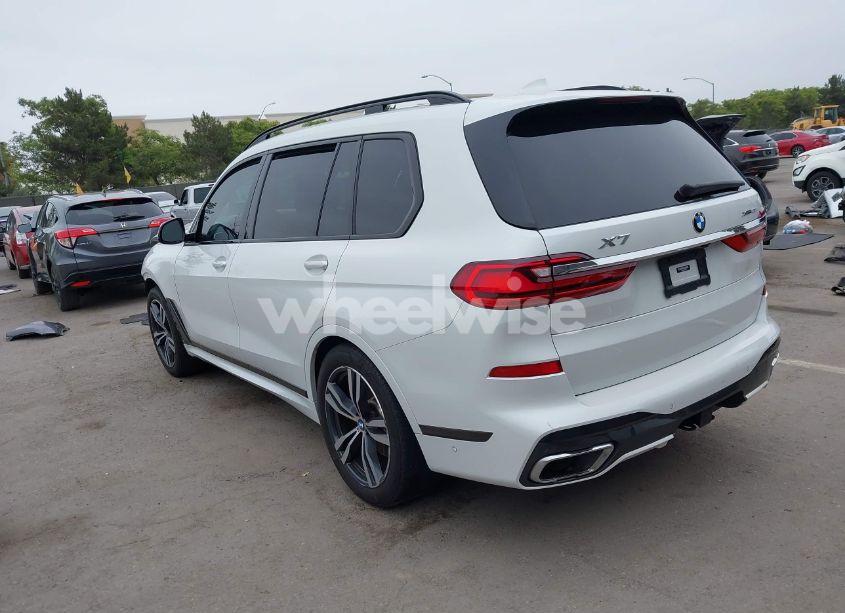 Photo 3 of 2021 Bmw X7 XDRIVE40I (VIN 5UXCW2C00M9E49863)