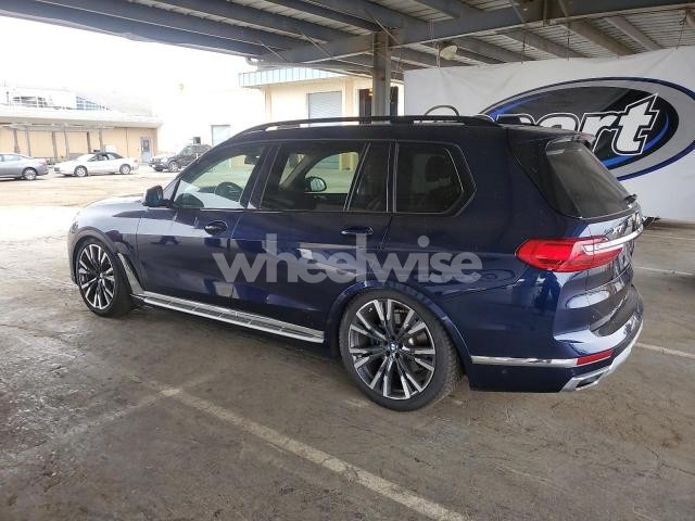 Photo 11 of 2022 BMW X7 XDRIVE40I (VIN 5UXCW2C00N9K91250)