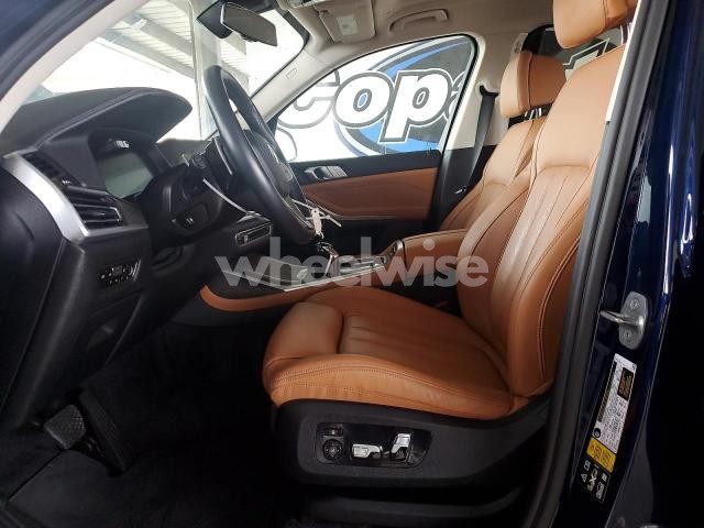 Photo 12 of 2022 BMW X7 XDRIVE40I (VIN 5UXCW2C00N9K91250)