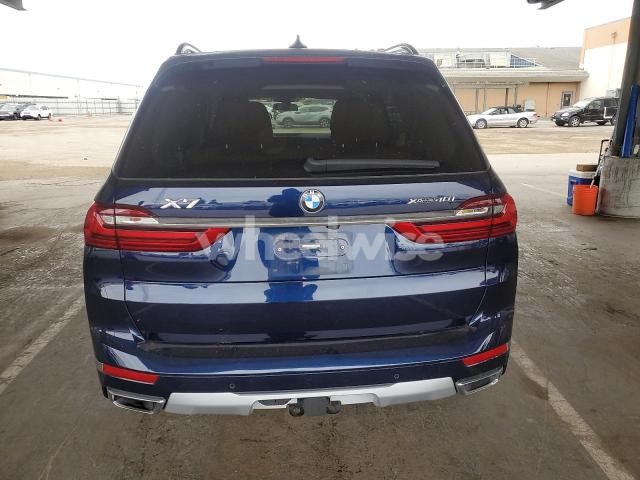 Photo 3 of 2022 BMW X7 XDRIVE40I (VIN 5UXCW2C00N9K91250)