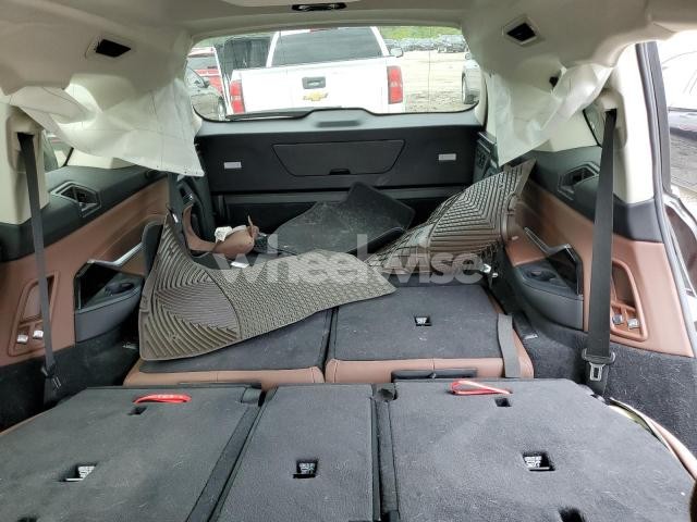 Photo 2 of 2022 BMW X7 XDRIVE40I (VIN 5UXCW2C00N9N14385)