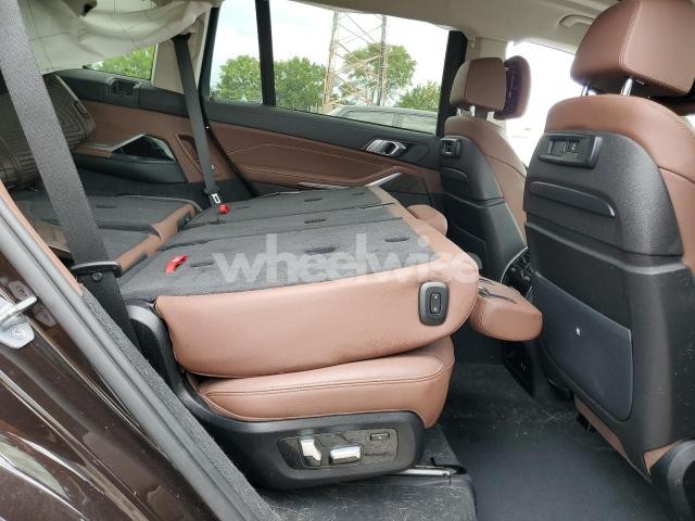 Photo 7 of 2022 BMW X7 XDRIVE40I (VIN 5UXCW2C00N9N14385)