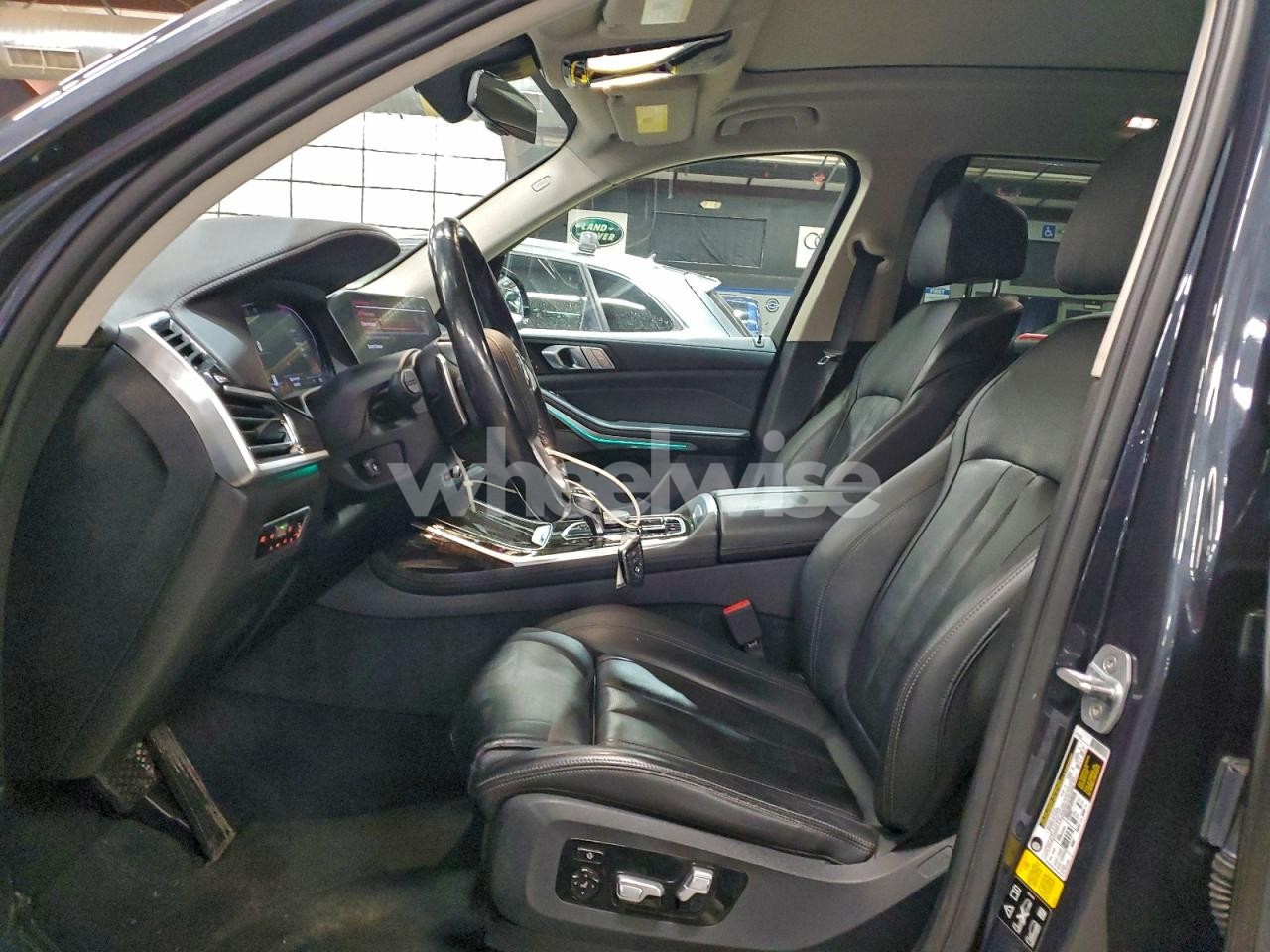 Photo 7 of 2020 BMW X7 XDRIVE40I (VIN 5UXCW2C01L9B12973)