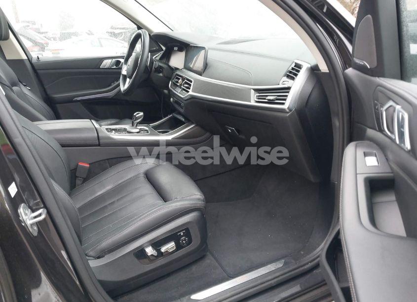 Photo 5 of 2021 Bmw X7 XDRIVE40I (VIN 5UXCW2C02M9D83199)