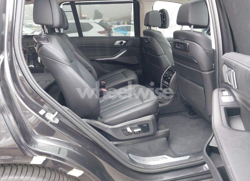 Photo 8 of 2021 Bmw X7 XDRIVE40I (VIN 5UXCW2C02M9D83199)