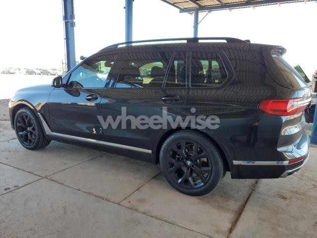 Photo 13 of 2021 BMW X7 XDRIVE40I (VIN 5UXCW2C03M9D98732)