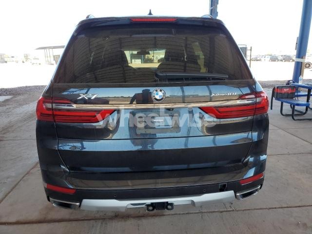Photo 3 of 2021 BMW X7 XDRIVE40I (VIN 5UXCW2C03M9D98732)