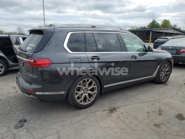 Photo 4 of 2021 BMW X7 XDRIVE40I (VIN 5UXCW2C03M9E06070)
