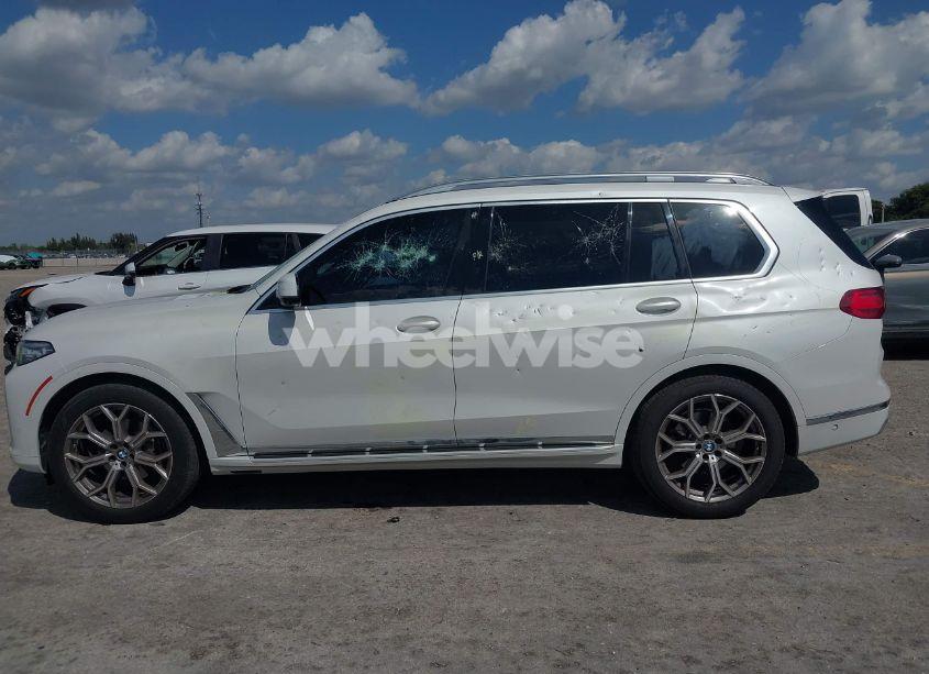 Photo 14 of 2021 Bmw X7 XDRIVE40I (VIN 5UXCW2C03M9F63758)