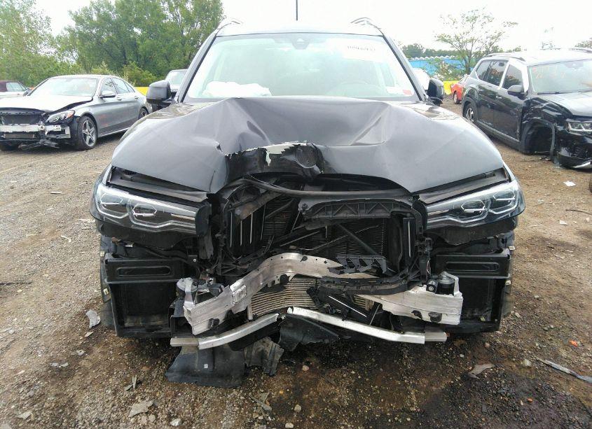 Photo 13 of 2021 Bmw X7 XDRIVE40I (VIN 5UXCW2C04M9G12837)
