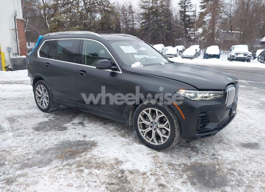 2021 Bmw X7 XDRIVE40I (VIN 5UXCW2C04M9G14524) main photo