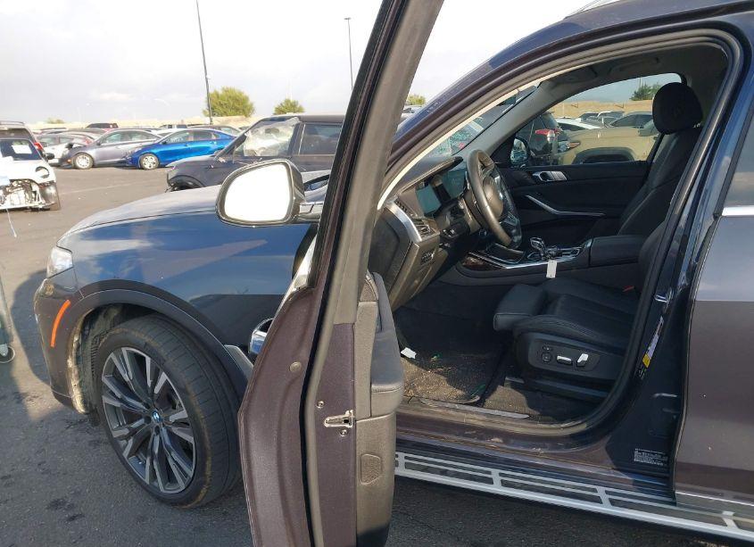 Photo 5 of 2020 Bmw X7 XDRIVE40I (VIN 5UXCW2C06L9B40803)