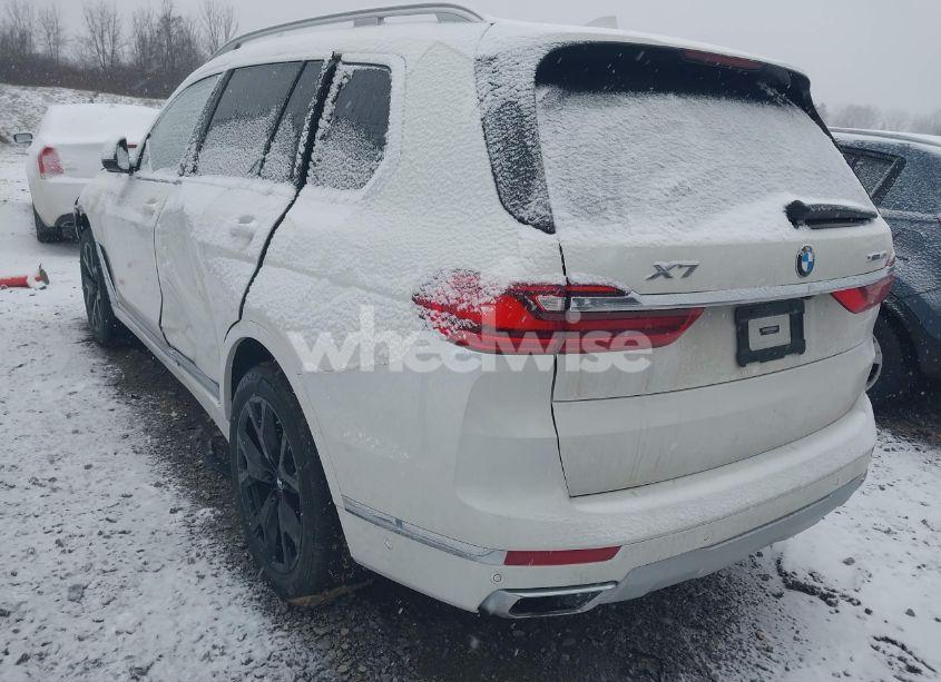 Photo 3 of 2021 Bmw X7 XDRIVE40I (VIN 5UXCW2C06M9F75421)