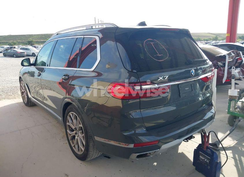 Photo 3 of 2021 Bmw X7 XDRIVE40I (VIN 5UXCW2C06M9F88394)