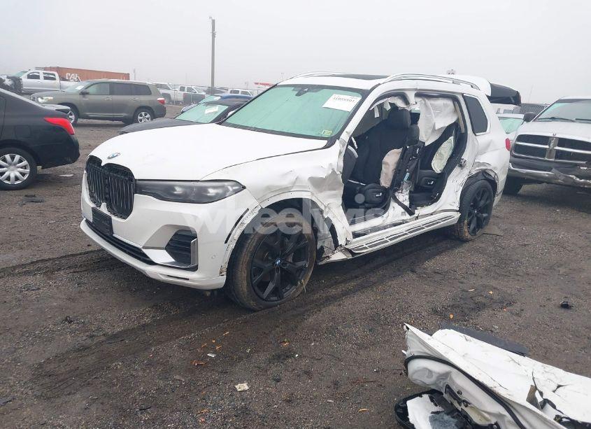 Photo 2 of 2021 Bmw X7 XDRIVE40I (VIN 5UXCW2C06M9G52157)