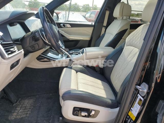 Photo 6 of 2021 BMW X7 XDRIVE40I (VIN 5UXCW2C06M9G58072)