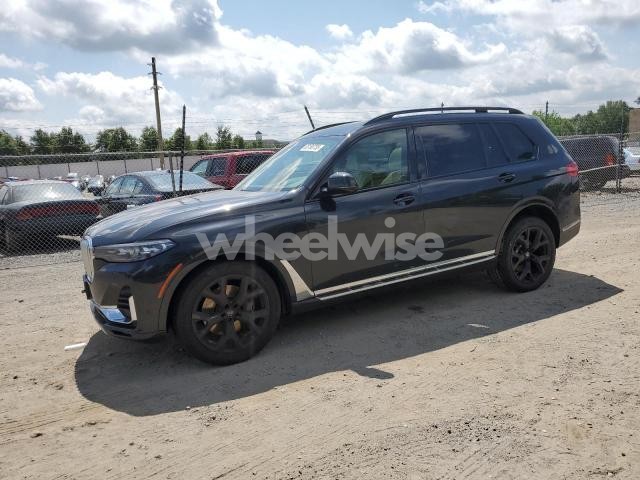 Photo 9 of 2021 BMW X7 XDRIVE40I (VIN 5UXCW2C06M9G58072)