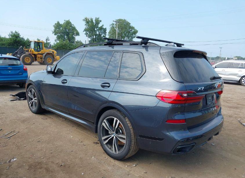 Photo 3 of 2022 Bmw X7 XDRIVE40I (VIN 5UXCW2C0XN9K55906)