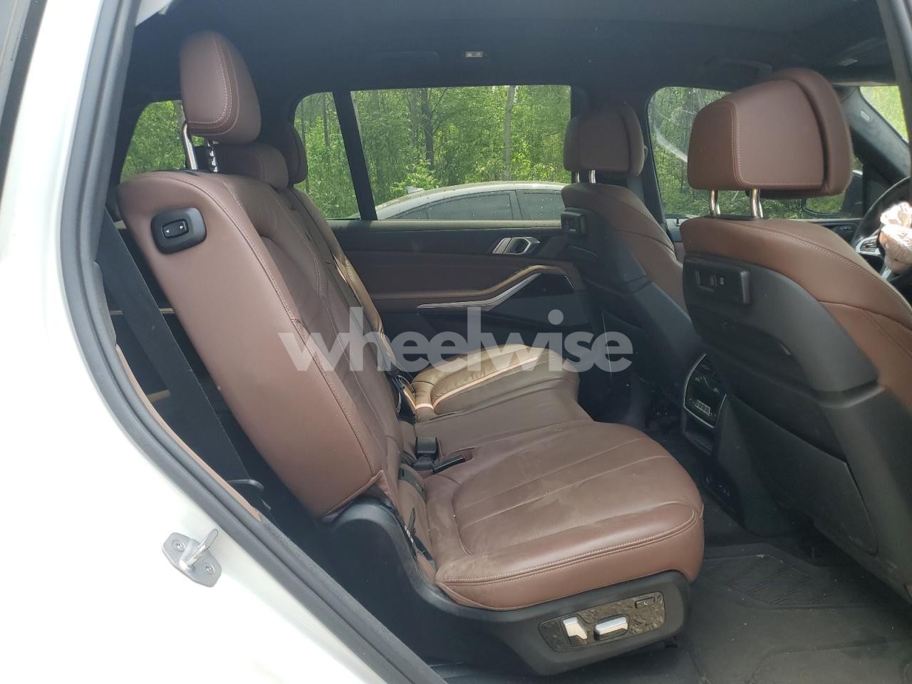 Photo 11 of 2019 BMW X7 XDRIVE40I (VIN 5UXCW2C5XKL089431)