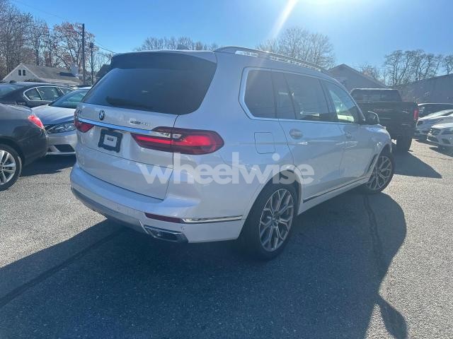 Photo 4 of 2019 BMW X7 XDRIVE40I (VIN 5UXCW2C5XKLB43880)