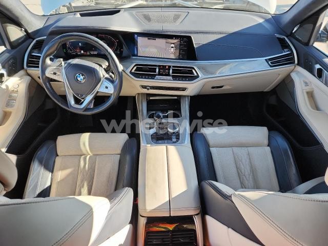 Photo 5 of 2019 BMW X7 XDRIVE50I (VIN 5UXCX4C50KLS38633)