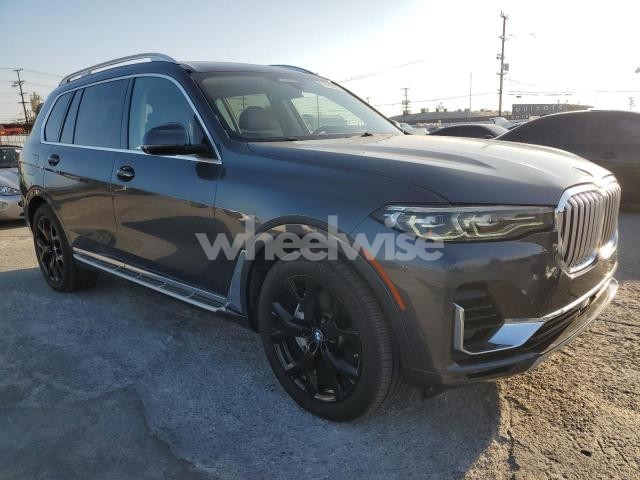 Photo 3 of 2019 BMW X7 XDRIVE50I (VIN 5UXCX4C58KLS38315)