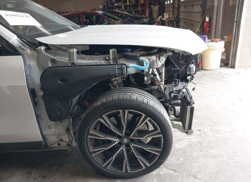 Photo 18 of 2020 Bmw X7 M50I (VIN 5UXCX6C04L9C18399)