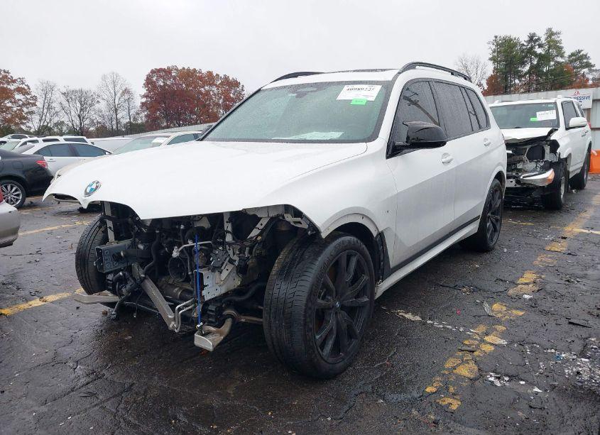 Photo 2 of 2021 Bmw X7 M50I (VIN 5UXCX6C06M9E01675)