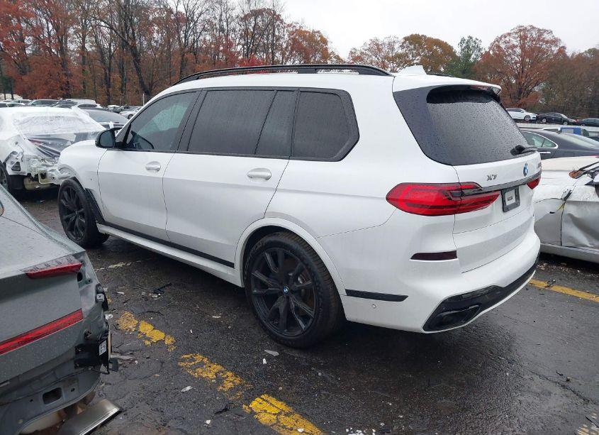 Photo 3 of 2021 Bmw X7 M50I (VIN 5UXCX6C06M9E01675)