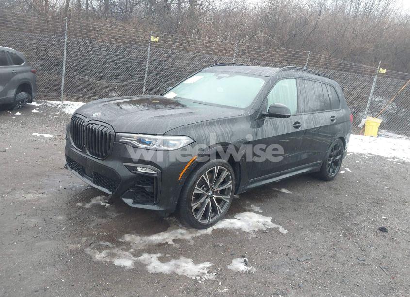 Photo 2 of 2021 Bmw X7 M50I (VIN 5UXCX6C06M9H72206)