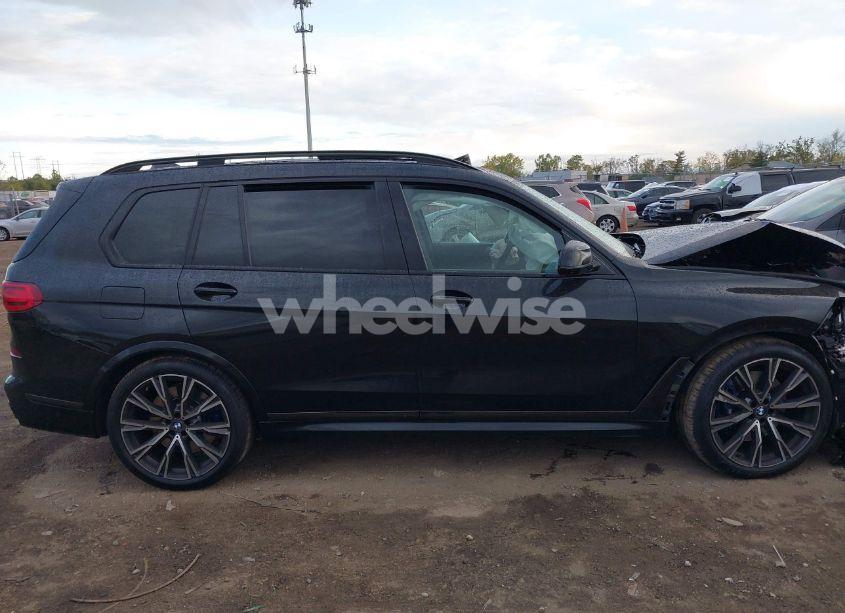 Photo 14 of 2021 Bmw X7 M50I (VIN 5UXCX6C09M9G23028)