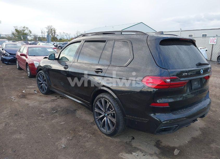Photo 3 of 2021 Bmw X7 M50I (VIN 5UXCX6C09M9G23028)