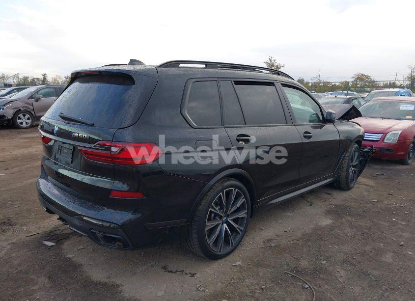 Photo 4 of 2021 Bmw X7 M50I (VIN 5UXCX6C09M9G23028)