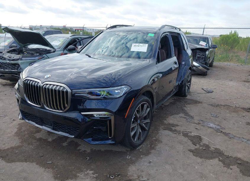 Photo 2 of 2020 Bmw X7 M50I (VIN 5UXCX6C0XL9B83397)