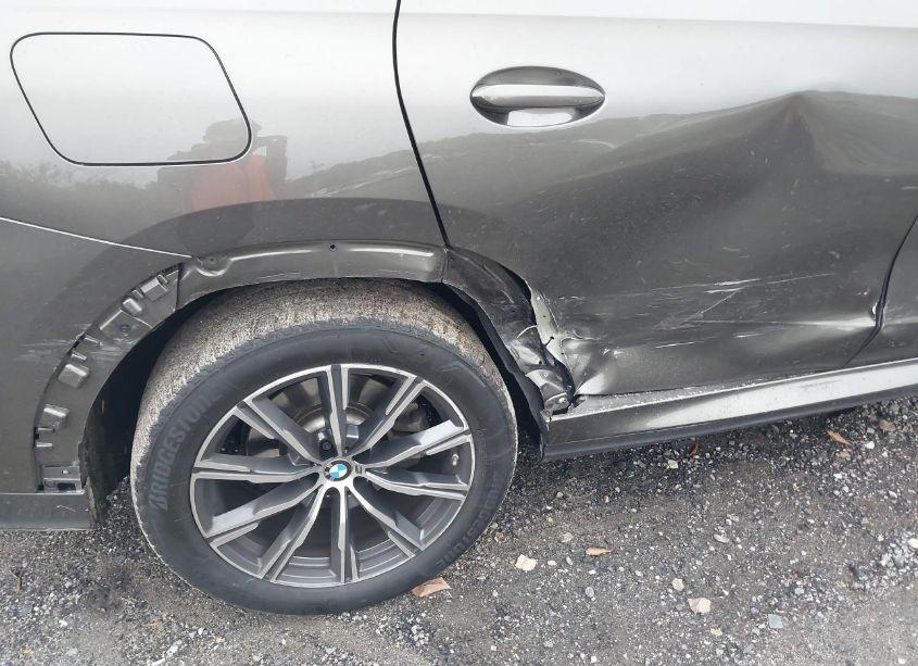 Photo 6 of 2022 Bmw X6 XDRIVE40I (VIN 5UXCY6C04N9M11181)