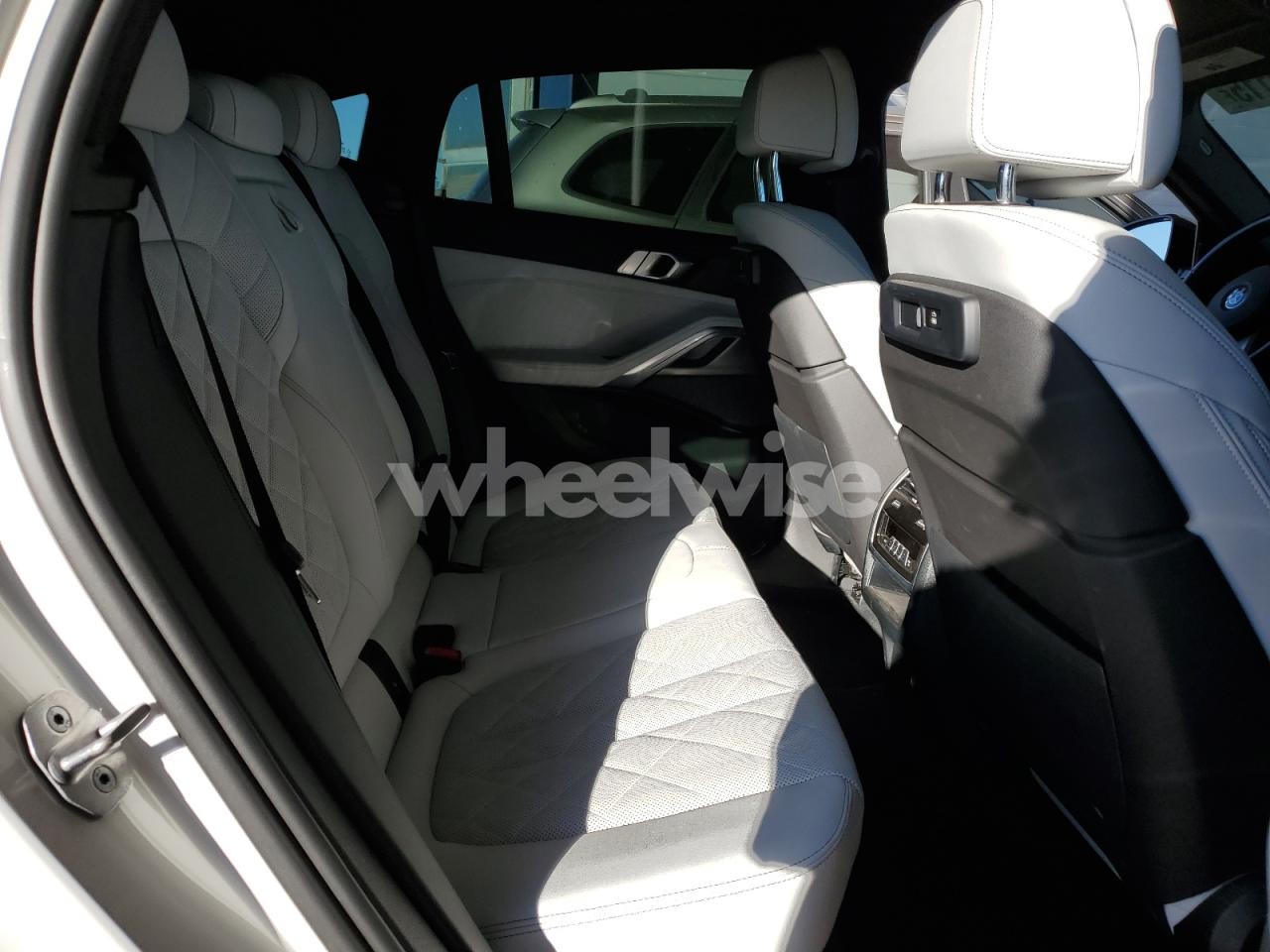 Photo 11 of 2023 BMW X6 XDRIVE40I N/A (VIN 5UXCY6C07P9R94803)